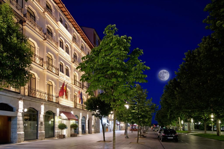 CODES - Alojamientos - Hotel Meliá Recoletos